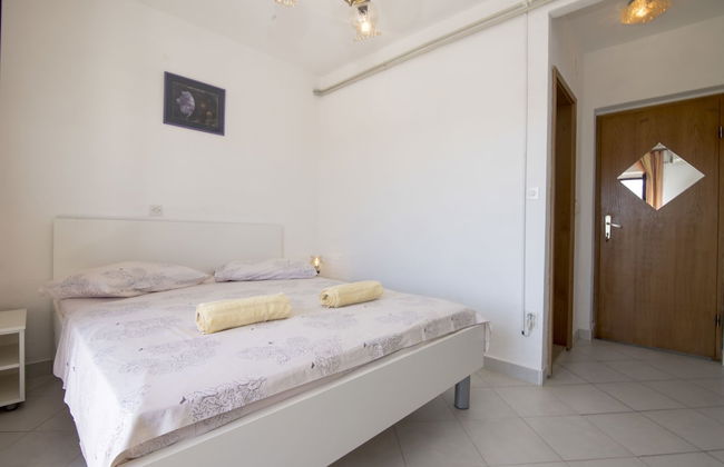 Apartments and Rooms Nikol - Foto 6