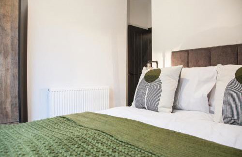 New! Stylish & Modern Home With Free Parking! Book Now! - Foto 8