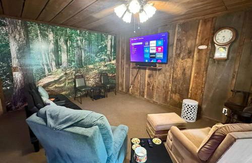 Buffalo Playhouse with game room - Photo 25