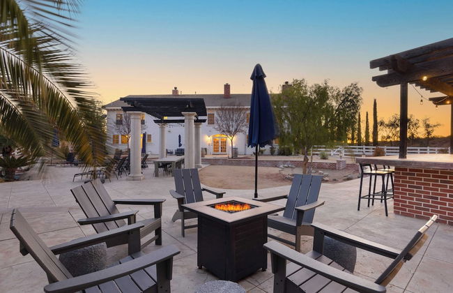 Warhol by Avantstay Expansive Estate Stunning Wine Cty Views - Photo 1