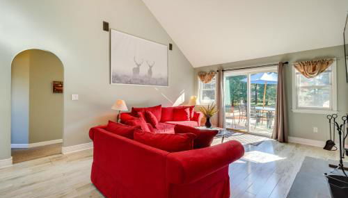 Hot Tub, Sauna and Game Room Spacious Poconos Gem! - Foto 4