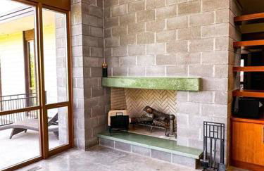 Stunning Mid-Cent Modern Retreat • Comfy Beds • Grove • Quiet Setting • Boat Parking - Foto 13