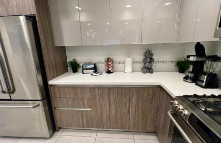 Century City Cozy 3 Bedroom Apartment with Parking 302,303 - Foto 31