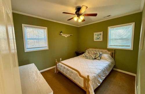 Lake Front Sunset | New Deck | Kayaks | Canoe - Foto 33