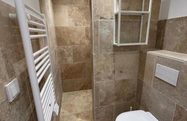 Bastidon provençal entièrement rénové et climatisé - Foto 17