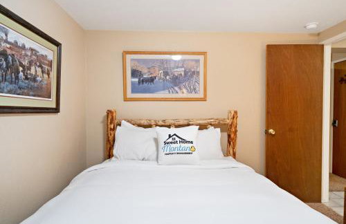 Trapper 8: Cozy 4-Bedroom Condo, 1 Minute to Yellowstone, perfect for 8 guests. - Foto 57