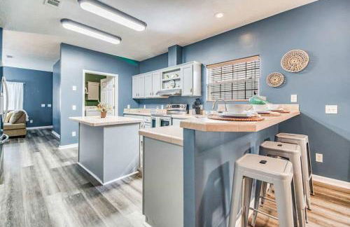 Private Patio & Close to Beach Coastal Cottage - Foto 10