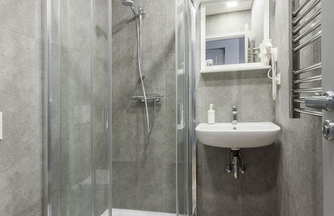 9010 Apartments - Photo 43