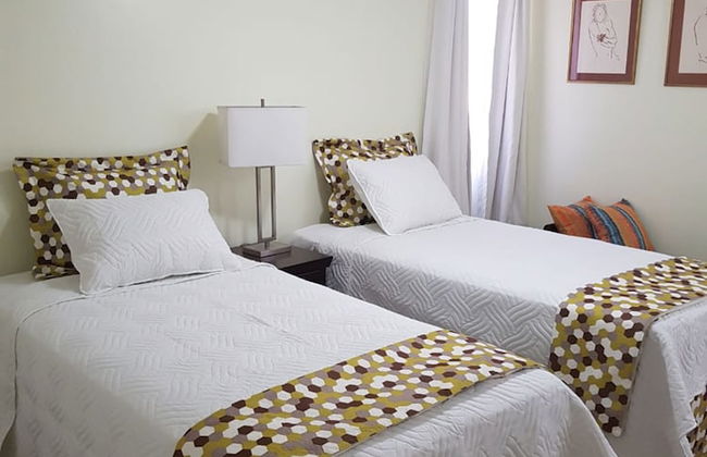 New Kingston Apt at Kensington Court - Foto 11