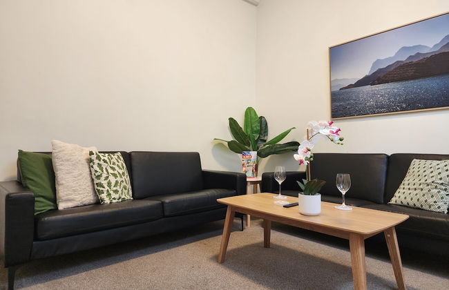 U Suites on Webb - Photo 73