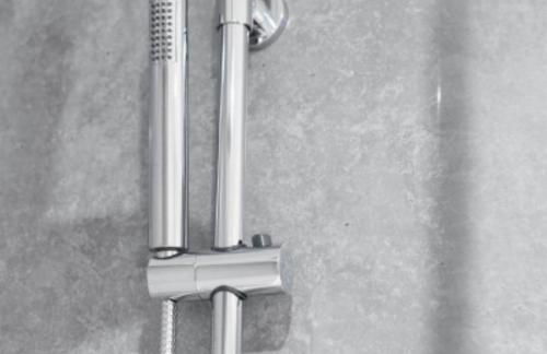 Modern Two Bedroom Apartment - Netflix - Balcony - Secure Parking 2MC - Foto 29