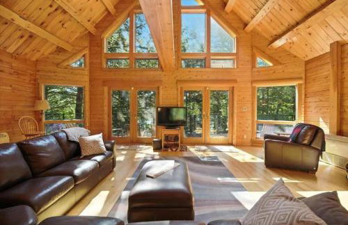 Lakefront Log Home on Huge Lake in Private Cove - Foto 53