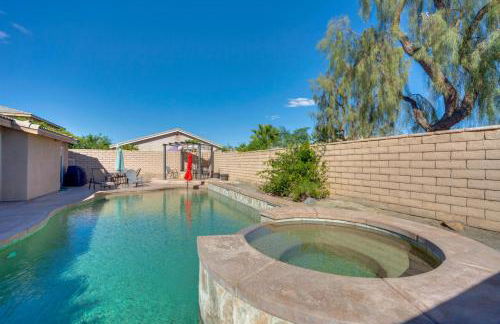 Outdoor Oasis Coachella Valley Group Getaway! - Photo 29