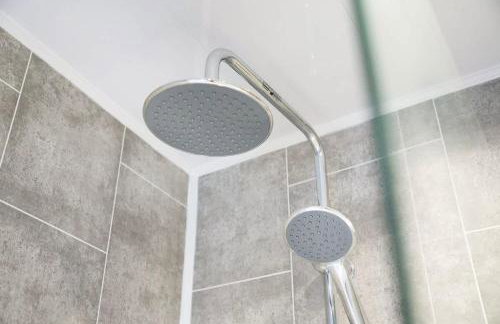 NEW! 2BR in Rowlington Terrace - Photo 20