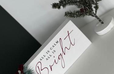 Luxe Modern Lakefront Oasis - Hot Tub, Sunset Views, Pet & Family Friendly! Close to UMF! - Foto 76