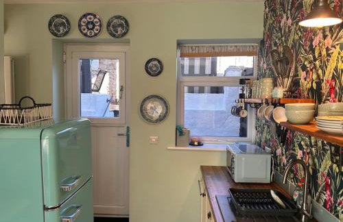 Beautiful 2-bed Cottage in Heysham Village - Foto 13