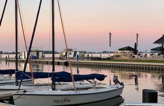 Houseboat Sneekermeer With Sun Deck - Foto 18