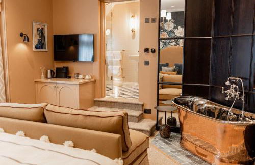 The Beacon - Photo 62