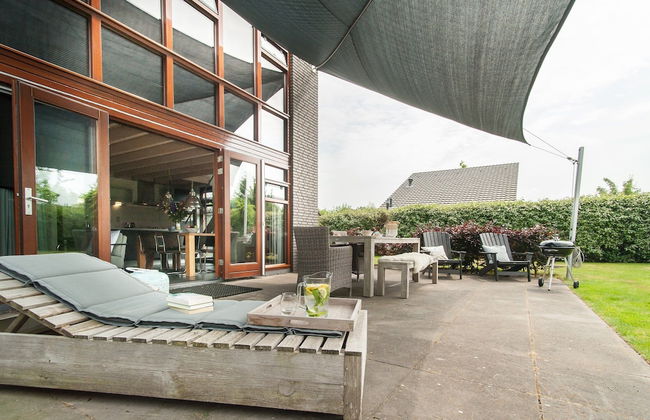 Modern Holiday Home Between Schoorl and Bergen - Foto 13