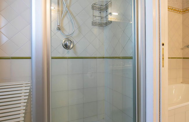 Villa Faccioli Magnolia With Shared Pool - Foto 50