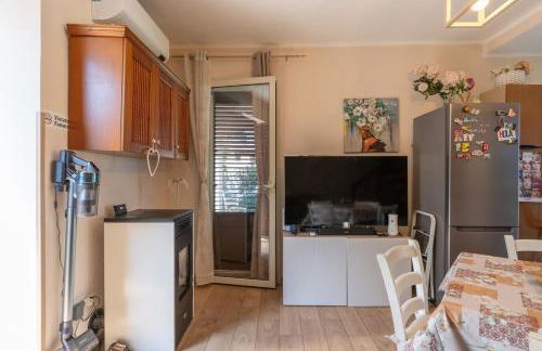 Villa a due passi dal mare "Cicogne Apartment" con BBQ e parcheggio gratuito a due passi dall'Aeroporto - Foto 37