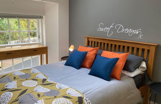 Lovely Riverside Perthshire Flat - Sleeps 8 - Foto 4