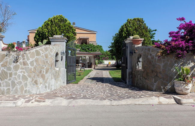 Villa Erika with private pool and garden - Foto 19