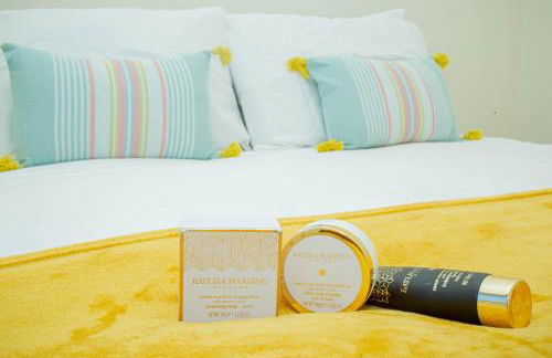 Lake View Apartment - Photo 15