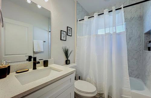 Full 3 BR 2 BA Home in Ocala Close to Key Sights - Photo 21