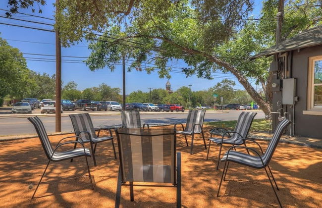 Historic Hideaway Stroll to Schlitterbahn - Foto 23