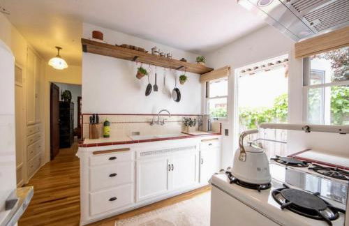 The Marlowe Seaside Inn - Vintage Luxury at the Beach - Hotel Amenities - Foto 61