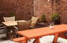 1850s historic Row House 7min train to NYC with private backyard - Foto 22