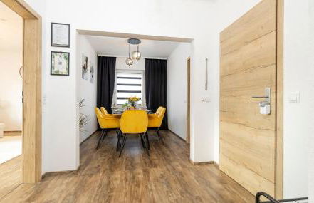 Luxx Home MM, Airport - Parkplatz - Küche - Balkon - Foto 36