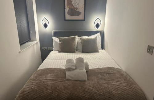 Adam Court Apartments - PE1 - Contractor Friendly - Choice of Studios or 1 Bed Apartments - Free Parking - Sofa Beds - Sky TV - Full Kitchen - Washer Dryer - WiFi - Foto 2