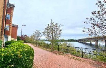 Riverview Apartments by Switchback Stays - Foto 47