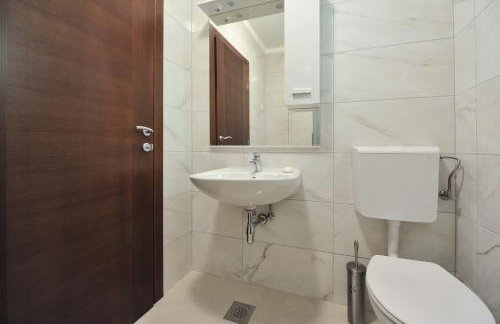 Apartmani Perić 1 Meka Draga - Foto 32