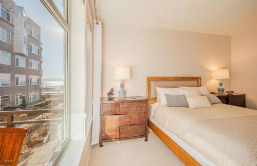 Waterfront Spacious 1BR, Den Walk to Pike Place - Photo 52