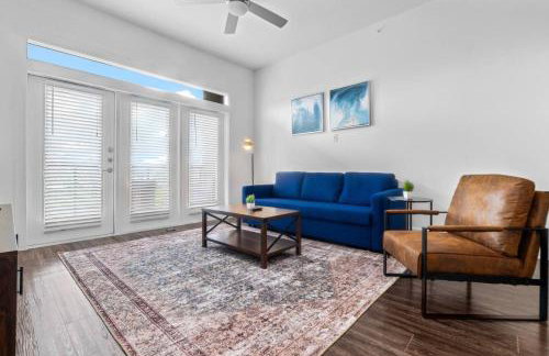 Luxurious New Unit 1Bd1Ba Pool Golf Sim - Foto 14