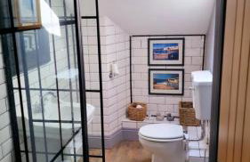 High Street Apartment - Photo 19