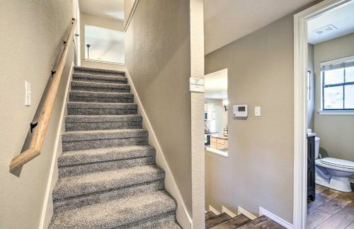 Updated Retreat with Game Room and Boat Ramp Access! - Foto 18