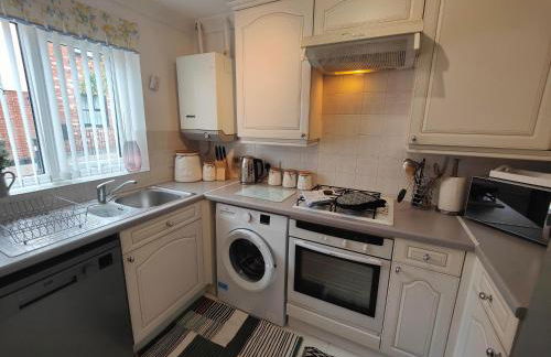 Frankland - Emsworth Harbour 3 Bedroom House - Photo 32