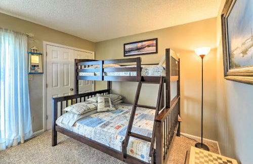 Coastal Condo with Indoor and Outdoor Pool Access - Foto 22