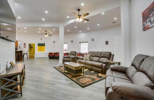 Unique Country Getaway in Angie with Covered Patio! - Foto 3