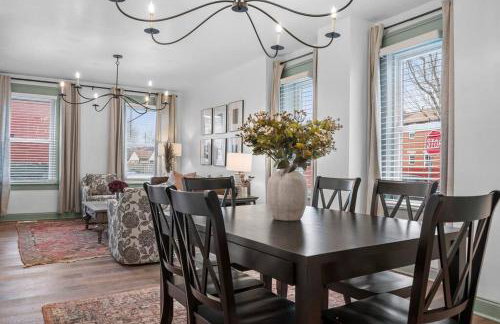 NEW! High-end Manchester Home w/ a hot tub - Foto 9