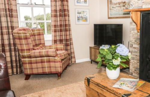 2 Old Coastguard House - Photo 6