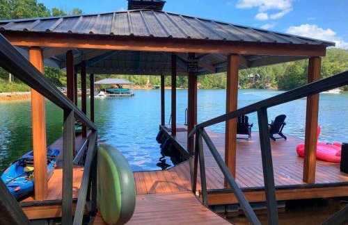 Waterfront 5BD/5BA Dock & 9P-Hottub - Foto 36