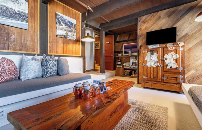 Mt. Jola by Avantstay A 5-minute Walk Away to Palisades and Lifts - Photo 8