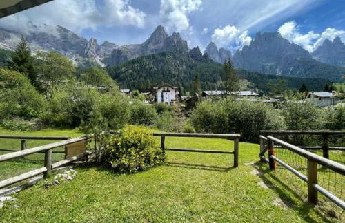 Stella Alpina San Martino di Castrozza vista Pale - Foto 1