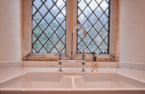 The Hunting Tower Chatsworth Estate - Photo 16