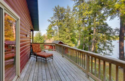 Waterfront Mercer Cabin with Wraparound Porch! - Foto 3